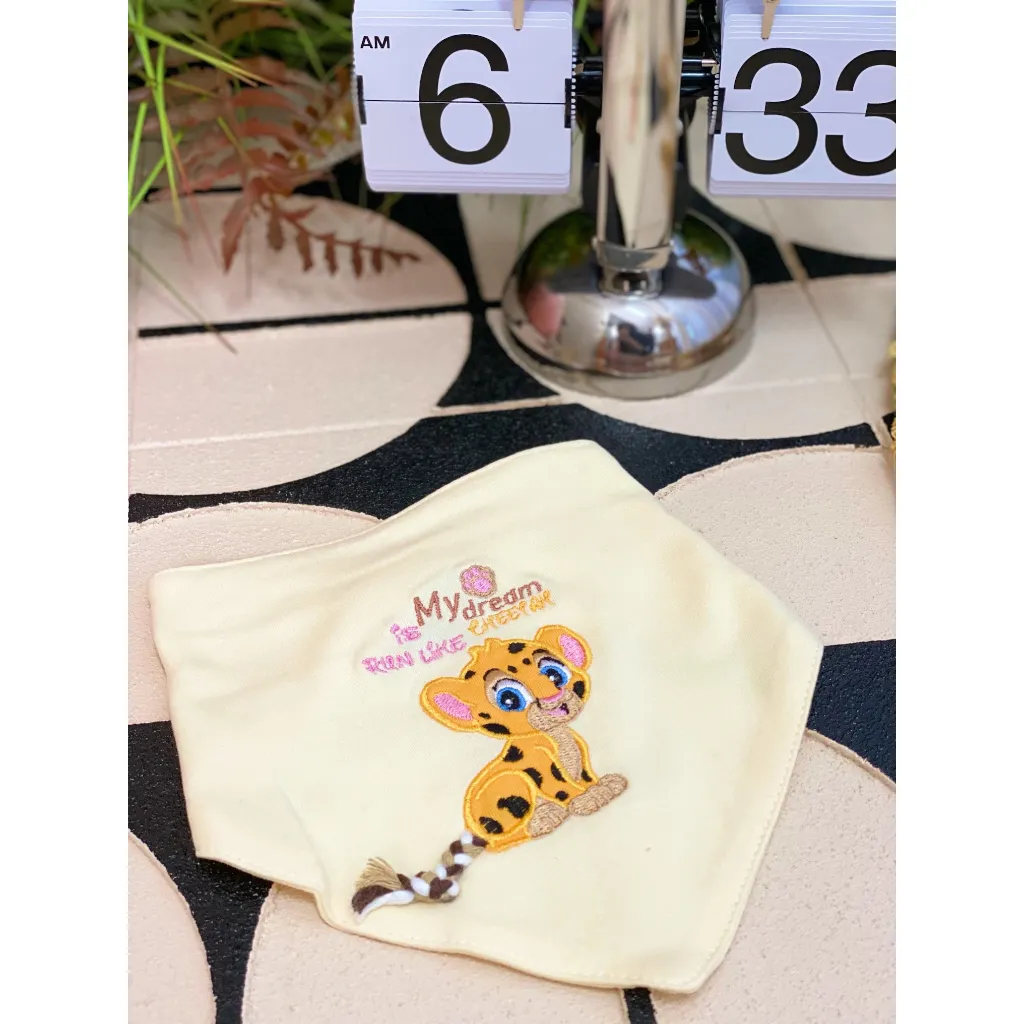 Trendy Valley Organic Cotton Baby Bibs (3pcs)