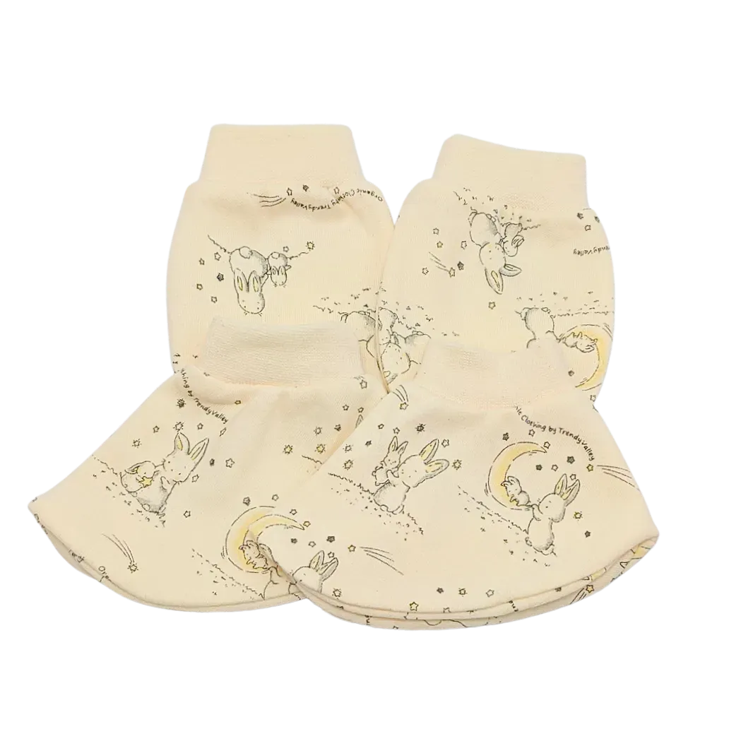 Trendy Valley Organic Cotton Baby Mitten & Booties 3pcs (Printed Design)